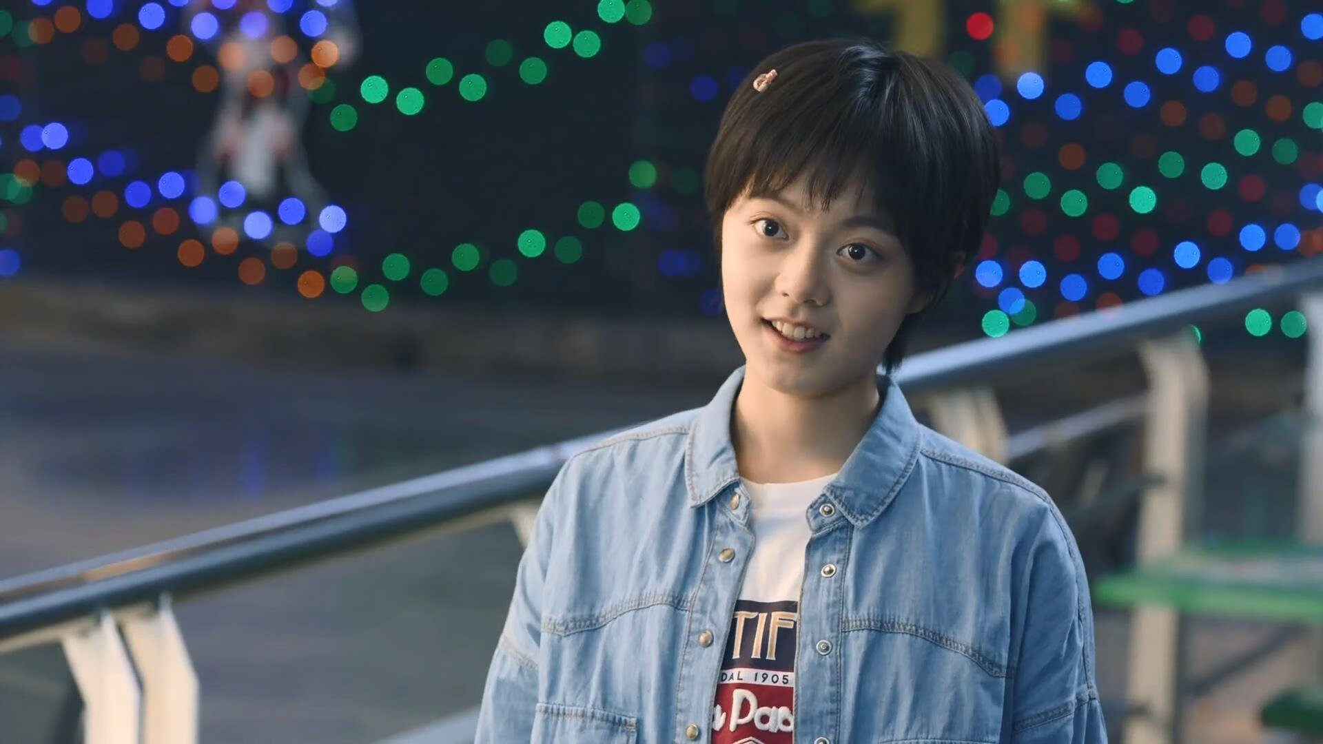 开云APP-_比赛氛围火热：现场欢呼声经久不息_，比赛现场气氛活跃