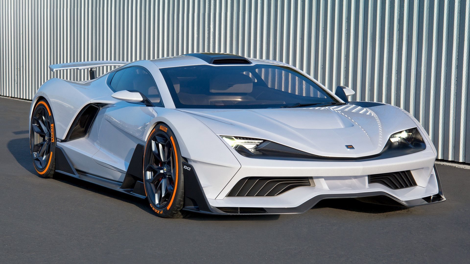 kaiyun sports safe-“豪车狂飙：性能与速度的完美展现”，狂飙车行